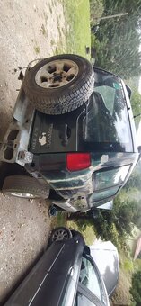 Nissan Terrano 2 4x4 - 2