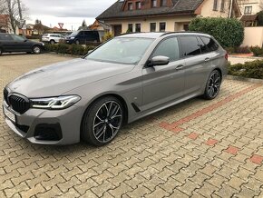 Bmw 530 xd touring M packet 210kw - 2