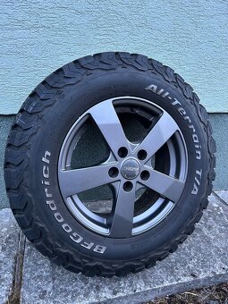 Pneumatiky BFGoodrich ALL- TERRAIN T/A LT 225/70 R16 - 2