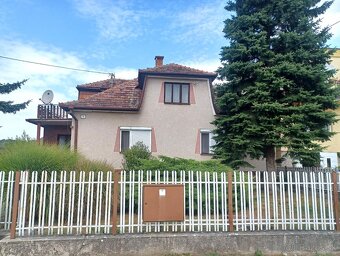 Rodinný dom Dvorec, okr. Bánovce nad Bebr. 576 m2 - 2
