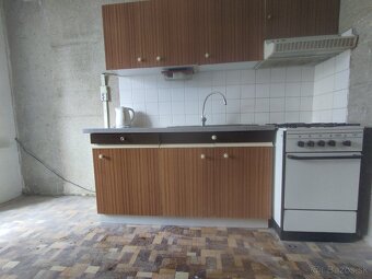 Kuchynská linka - 2