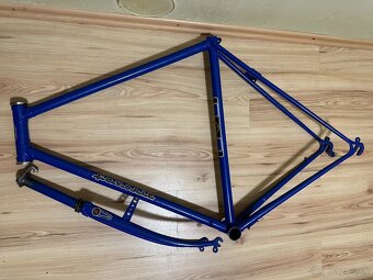 Favorit F8 rám na bicykel Pekny Stav - 2