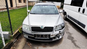 Škoda Octavia - 2