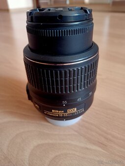 Nikon 18-55mm - 2
