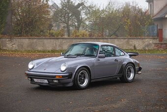 Porsche 911 Carrera 3.2 - 2