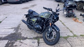 Royal Enfield Shotgun 650 - 2