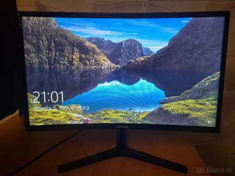 Samsung C24F396FH 24" Full HD monitor - zakrivený - 2