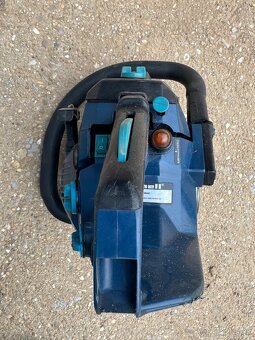 Predam motorovú pílu Einhell 1E39F - 2