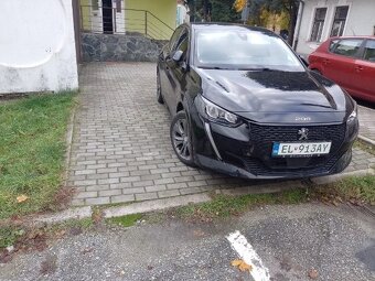 Peugeot 208-e Elektro - 2