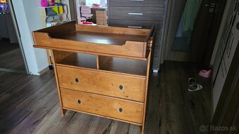 Predám prebaľovací pult - 2