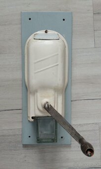 Starožitné mlynčeky na kávu - 2