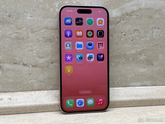 iPhone 15 256GB Pink - 2