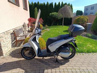 Honda SH 150 AD - 2