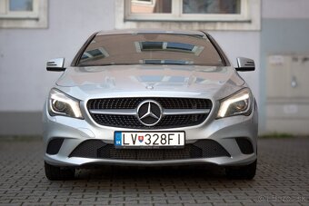 Mercedes-Benz CLA Kupé 180 AMG LINE - 2