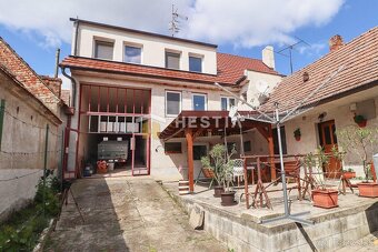 Veľký rodinný dom Radošovce - 2