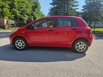 Toyota Yaris - 2