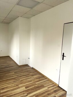 Na prenájom nebytový priestor o výmere 23,6m2, Lipany - 2
