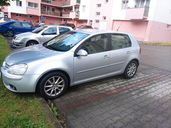 Vw golf 1.6 benzín - 2