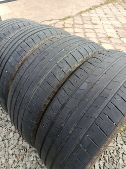 Bridgestone 215/55r18 letne - 2