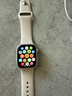 Apple Watch Series 8 - 2