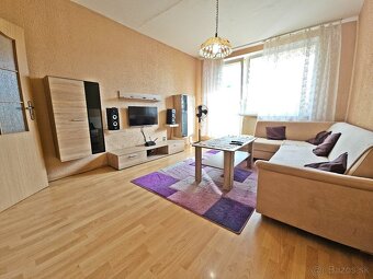 Veľký 2 izb. byt, 58m2 + loggia, prenájom, Krosnianska 77, K - 2