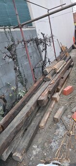 Predám staré hranoly - 2