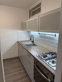 Prenájom - Zariadený 3-izbový byt Dunajská Streda, Boriny - 2