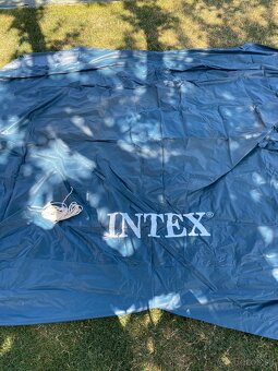 Predám kartušový filter Bestway 3028l a kryciu plachtu - 2