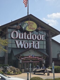 Bass Pro Shops šiltovky - 2