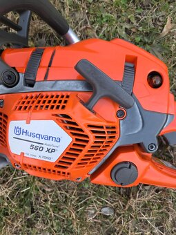 Husqvarna 560 XP motorova pila - 2