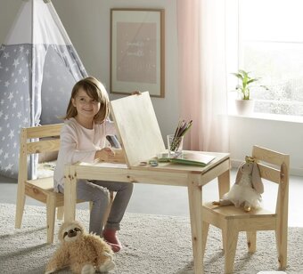 Stolík pre deti s 2 sedačkami - 2