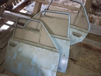 Dvere na škoda 120 - 2