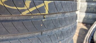 Predam letne pneu 2x 245/45R18 Michelin - 2