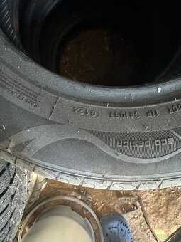 Predám pneumatiky s diskami 175/70 R14 letné - 2