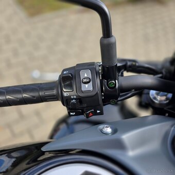 Kawasaki Z650 matte dark gray 2025 50kw aj 35kw - 2