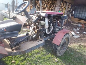 Predávam malotraktor domácej výroby motor lada 1200 - 2