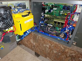 Fanuc robot - 2