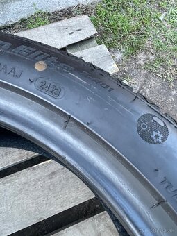 Celoročné 245/40 R18 2023 2x=100e - 2