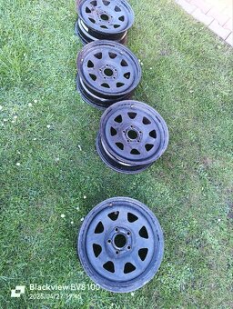 Dacia Duster 5x114.3 r16 - 2
