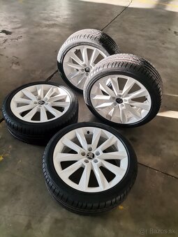 Škoda letná sada 215/40 R17 + disky Savio - 2