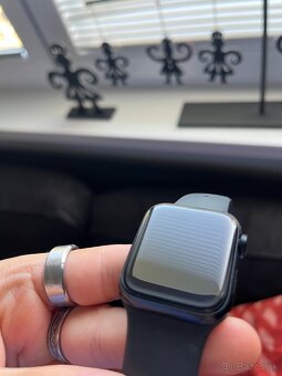 Apple Watch SE (2. generácia) 40mm Midnight - 2