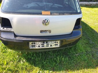 Rozpredam Vw Golf 4 1,6 SR 74kw benzin - 2