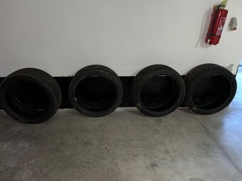 Zimné pneumatiky Pirelli P245/40 R20 99V - 2