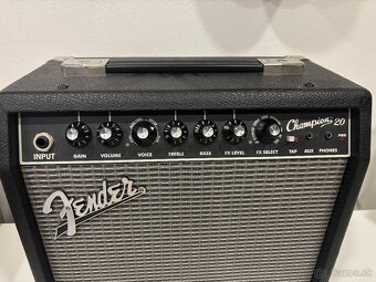 Fender Champion 20 + Celestion Eight 15 - 2