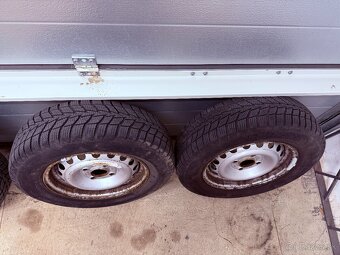 Zimne pneumatiky na diskoch 165/70 R13 - Felicia - 2