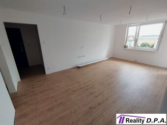 Prerobený 3 izbový byt na predaj Martin-Ľadoveň - 2