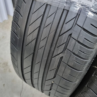 Letné pneumatiky 225/45 R19 BRIDGESTONE - 2