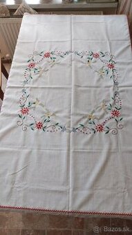 Vyšívaný obrus #10 - 2