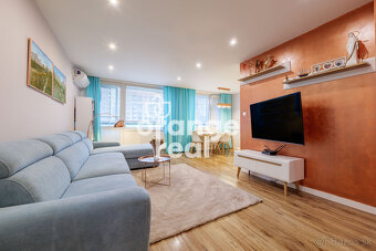 Zariadený 3-izbový byt pri Auparku po kompletnej rekonštrukc - 2