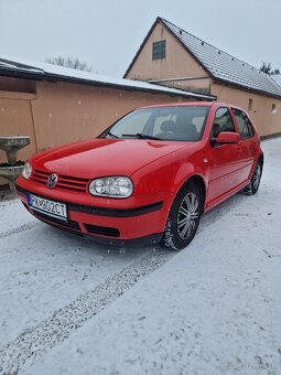 Predám Volkswagen Golf 4 - 2